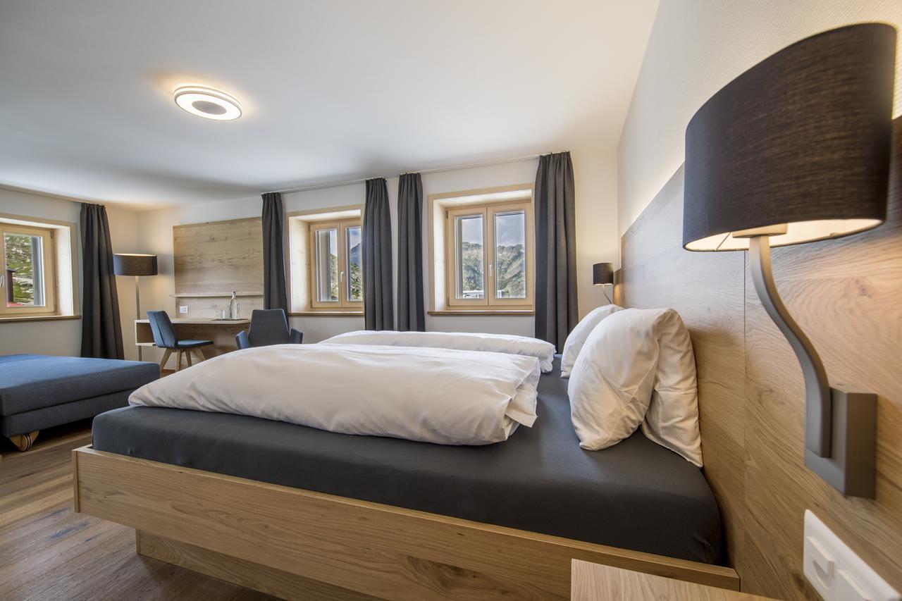 Hotel Grimsel Passhoehe Oberwald Eksteriør bilde